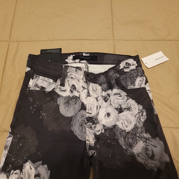 J Brand 835 MID-RISE CROP SKINNY PHOTO READY FLEUR NOIR sz 24 - Picture 8 of 13